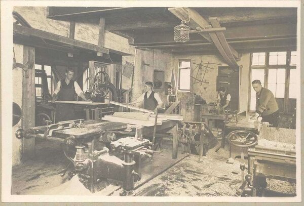 Bild vergr&ouml;&szlig;ern: 12-B-BA2002_294
