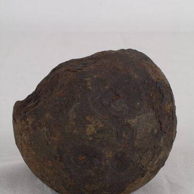 A-0530 Kanonenkugel