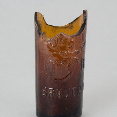 2010-0031 Bierflasche