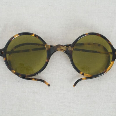 1994-0027 Sonnenbrille