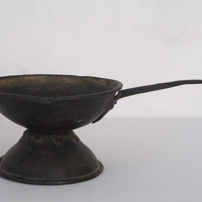 A-0124 - Kleiner Stieltopf