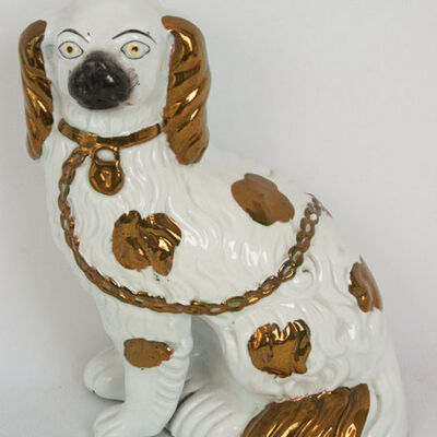 A-0315 Englische Steingut-Hunde