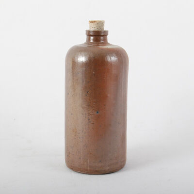 2012-0101 Tonflasche